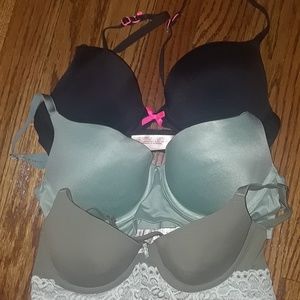 PINK VICTORIA. SECRET BRAS